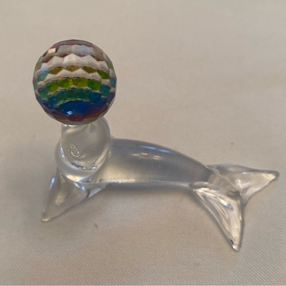 Swarovski Crystal IRIS ARC Small Seal Figurine Faceted Round Ball 2" L Ex Cond - Picture 3 of 7